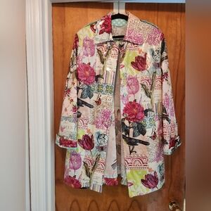 Mycra Pac Life French inspired raincoat with a matching purse S/M